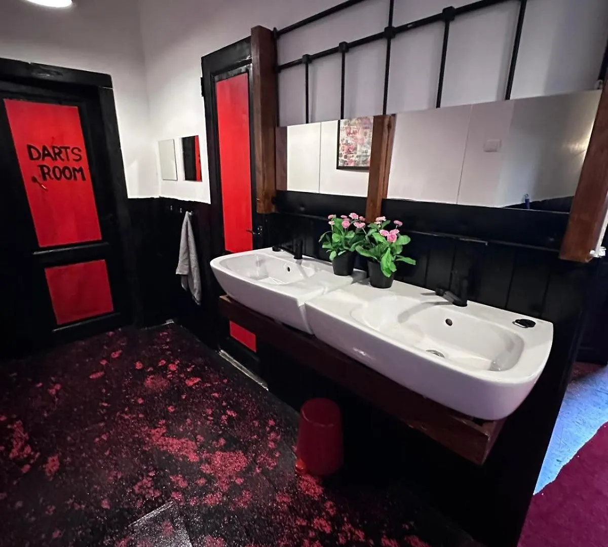 Central Fancy Apartment Бухарест 0*,  Румыния